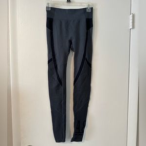 Abercrombie and fitch leggings